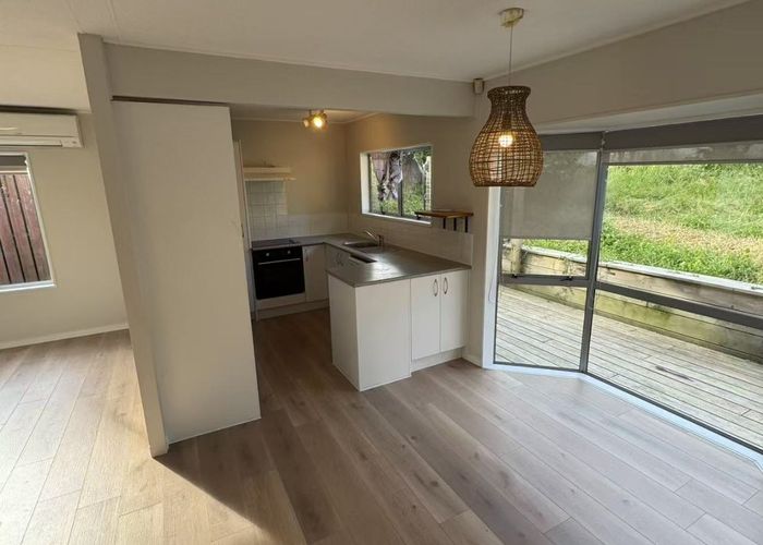  at 81 Kemp Road, Massey, Waitakere City, Auckland