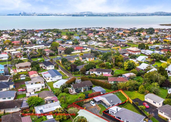  at 27A Roby Street, Te Atatu Peninsula, Auckland