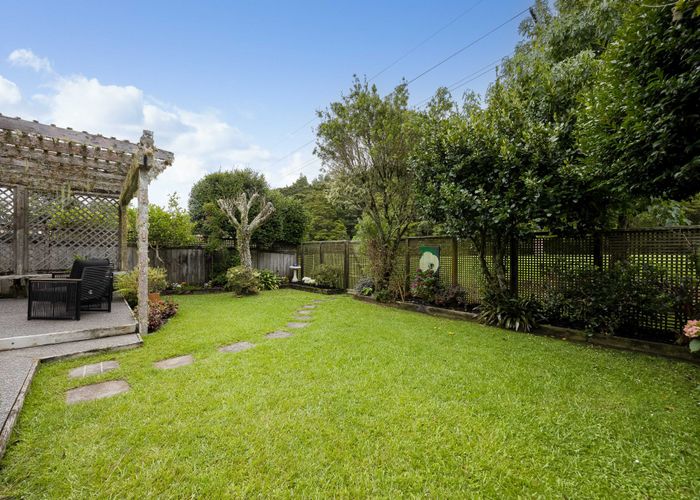  at 20 Villanova Place, Albany, North Shore City, Auckland