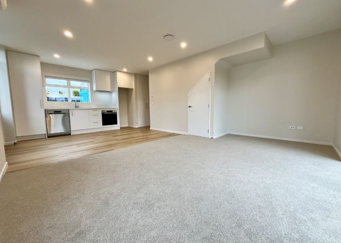  at 2/205 Cranford Street, St. Albans, Christchurch City, Canterbury