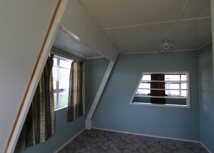  at 20 Tyndall Street, Pahiatua