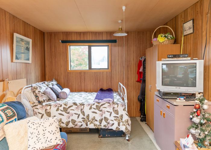  at 26 Newburn Street, Waikaia, Waikaia