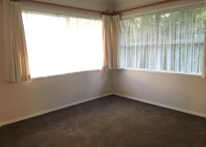  at 25 Walnut Lane, Browns Bay, North Shore City, Auckland