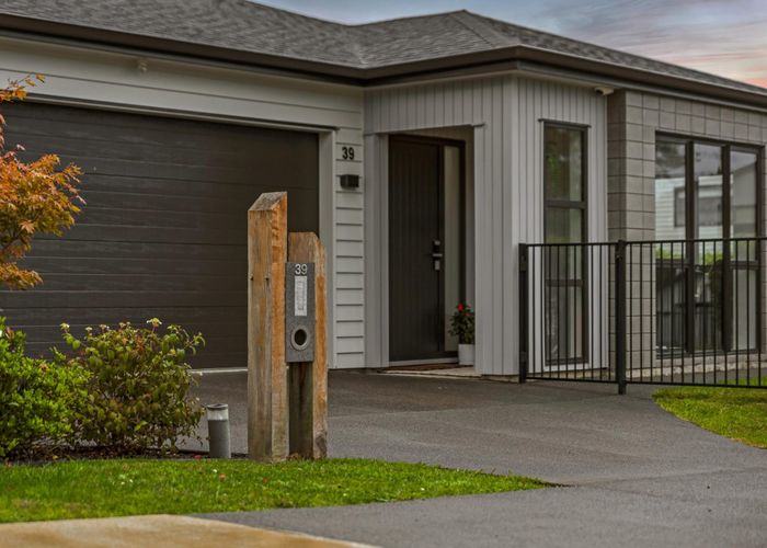  at 39 Jeroboam Loop, Kumeu, Rodney, Auckland