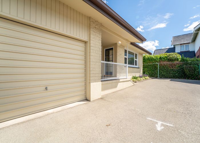  at 2/80 Grey Road, Timaru