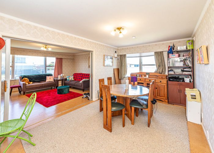  at 7 Lindsey Crescent, Springvale, Whanganui
