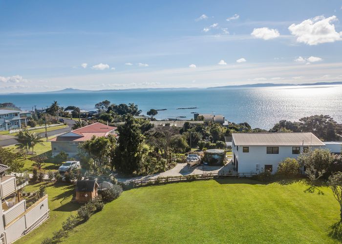  at 4 Craig Road, Maraetai, Auckland