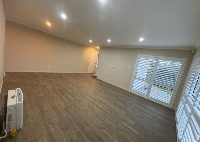  at 208 Kyle Road, Greenhithe, Auckland