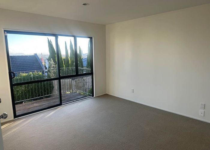  at 12 Astelia Place, Goodwood Heights, Manukau City, Auckland