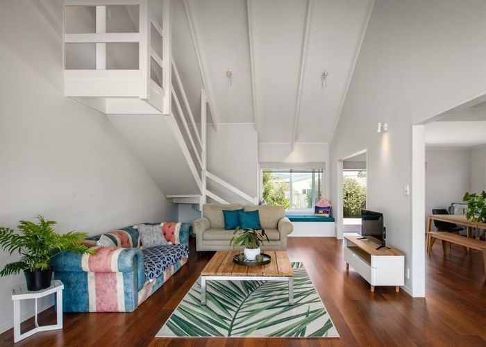  at 5 Wakanoi Place, Bowentown, Waihi Beach