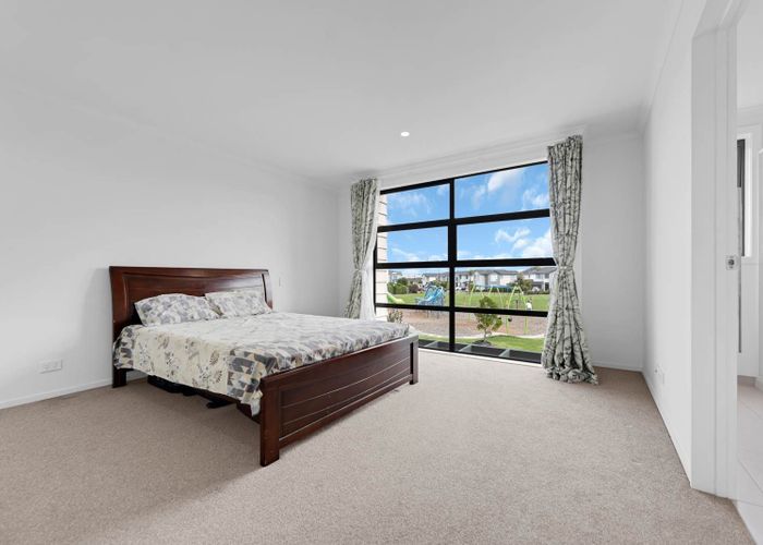  at 4 Huke Lane, Takanini, Papakura, Auckland