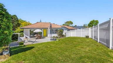  at 67 Charlotte Street, Stanmore Bay, Whangaparaoa