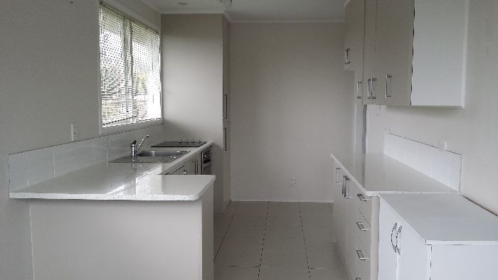  at 1/36 Knightsbridge Drive, Forrest Hill, North Shore City, Auckland