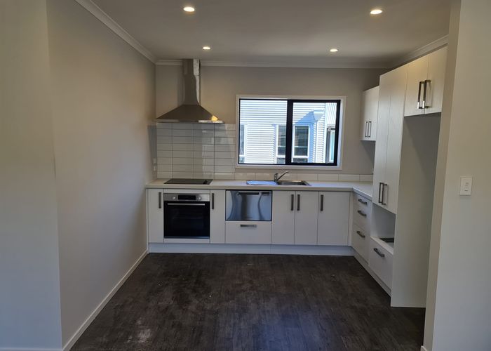  at 4/45 Cook Street, Hamilton East, Hamilton