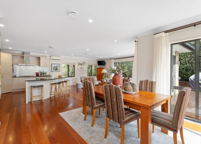  at 44 Laurel Oak Drive, Albany, North Shore City, Auckland