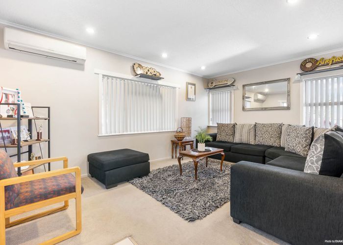  at 71 Russell Road, Manurewa, Auckland