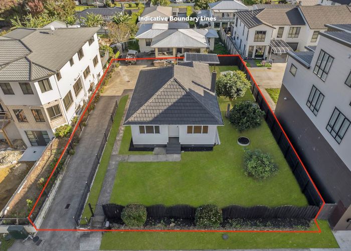  at 313 Great South Road, Manurewa, Manukau City, Auckland