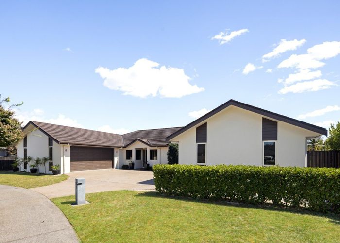  at 15 Bentley Rise, Flagstaff, Hamilton, Waikato