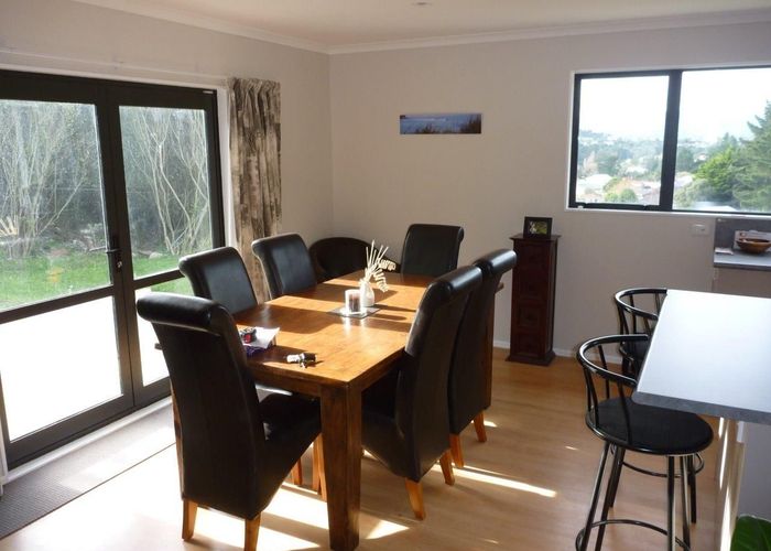  at 8 Abbey Way, Whitby, Porirua, Wellington
