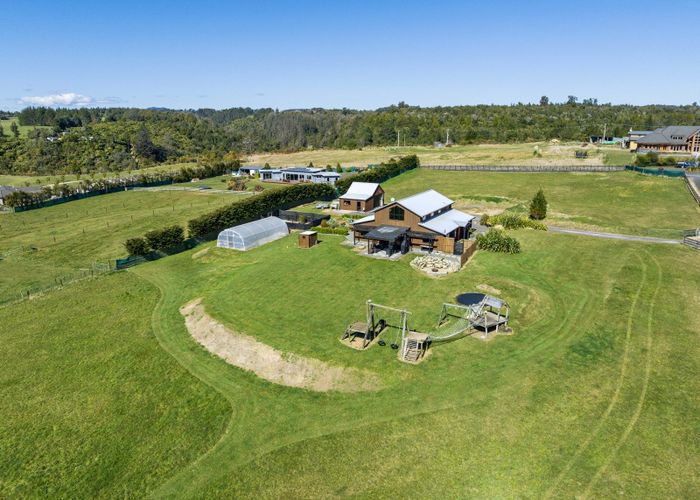  at 17 Sarona Park Drive, Tauranga