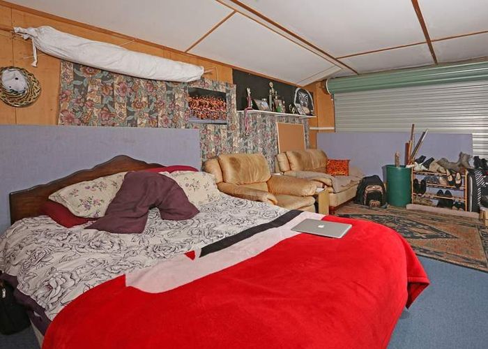  at 5 Rathgar Rd, Henderson, Waitakere City, Auckland