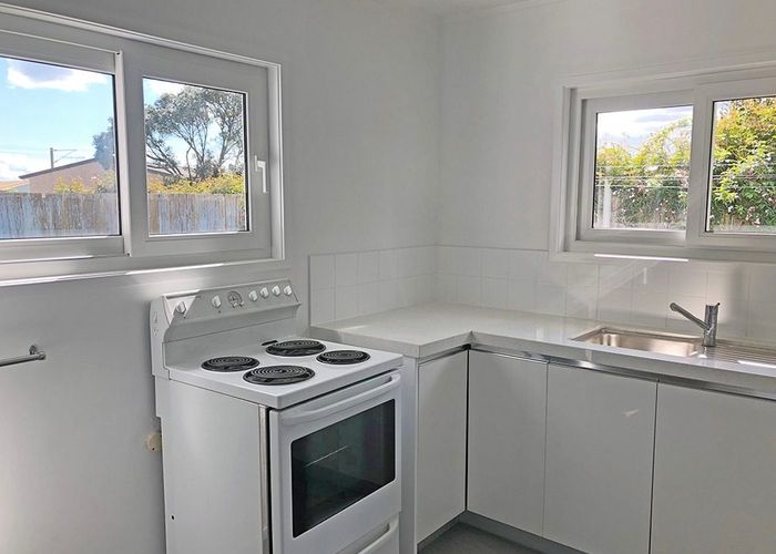  at 2/18 Tironui Station Road East, Papakura, Papakura, Auckland
