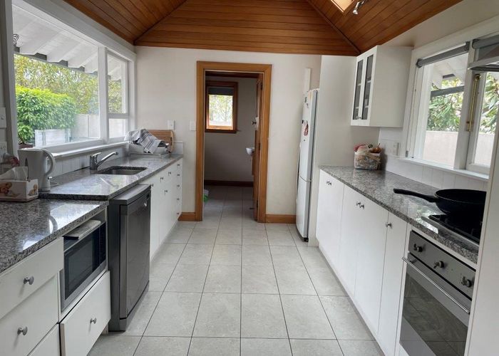  at 214 Clyde Road, Burnside, Christchurch City, Canterbury