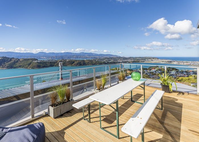  at 3/25 Thane Road, Roseneath, Wellington