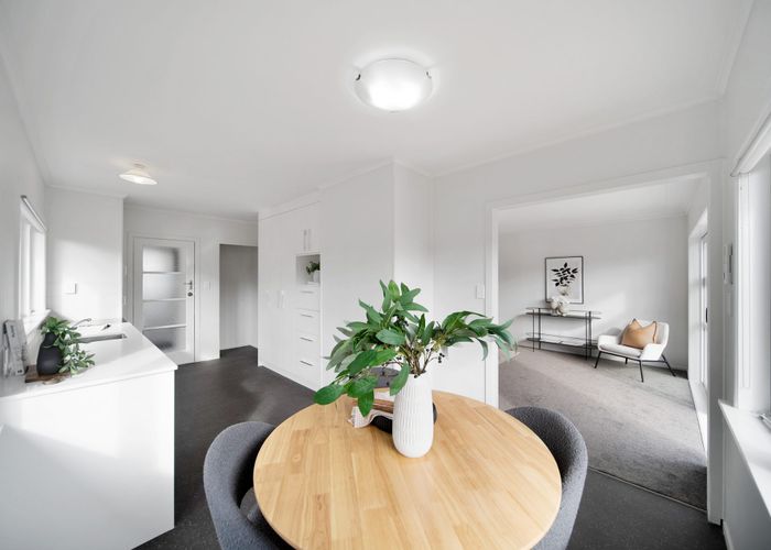  at 2 Royal Arch Place, Rosehill, Papakura, Auckland