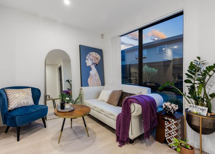  at 25F Oteha Valley Road, Northcross, North Shore City, Auckland