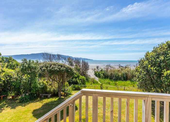  at 7 Nuhaka Place, Paraparaumu Beach, Kapiti Coast, Wellington