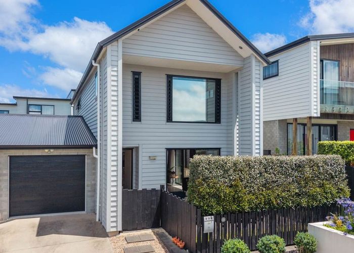  at 33A Westgate Drive, Westgate, Auckland