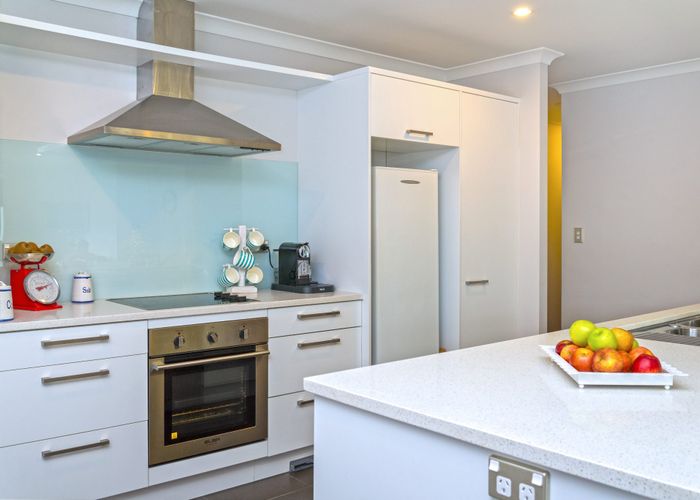  at 12 Weatherly Drive, Beachlands, Manukau City, Auckland