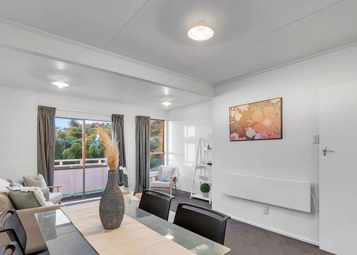  at 4/12 Thornley Street, Titahi Bay, Porirua, Wellington