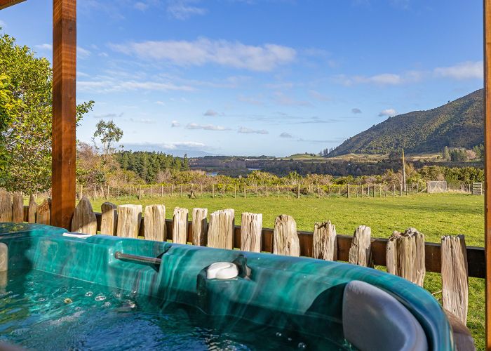  at 411 Waiohine Gorge Road, Carterton