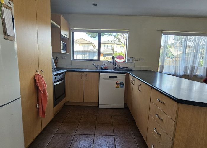  at 11 Morewood Lane, Favona, Manukau City, Auckland