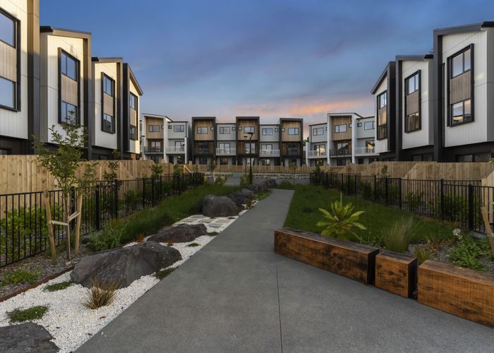  at 31 Tahepuia Lane, Mount Wellington, Auckland City, Auckland