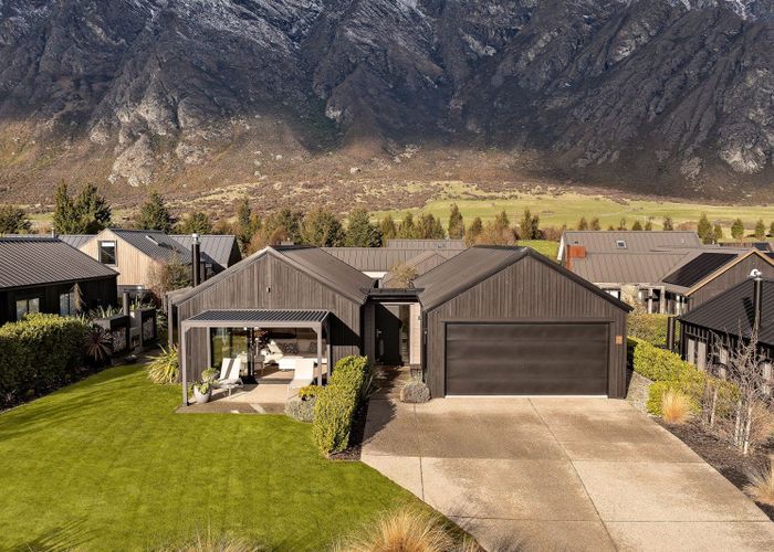  at 27 Glenfiddich Road, Jacks Point, Queenstown-Lakes, Otago