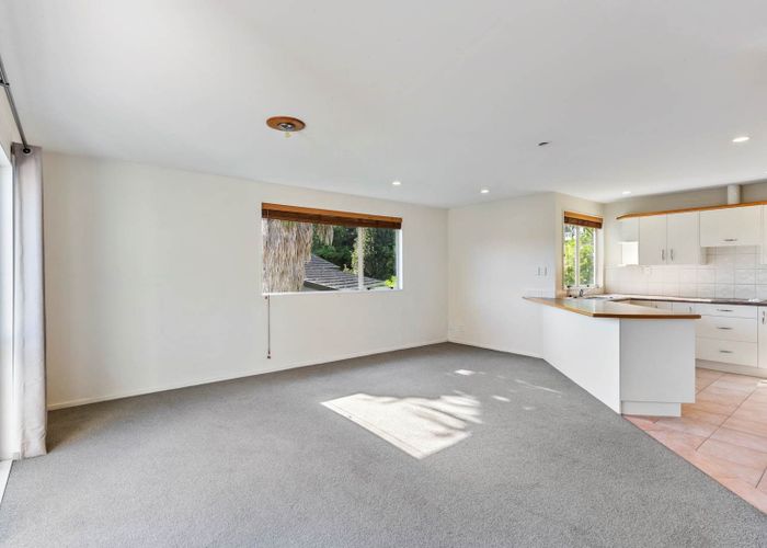  at 39 Langana Avenue, Browns Bay, Auckland
