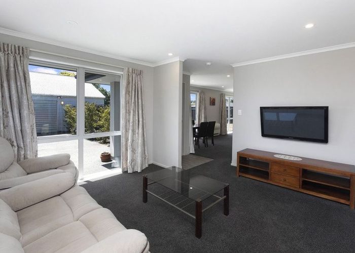  at Wendy/215 Mairehau Road, Burwood, Christchurch City, Canterbury