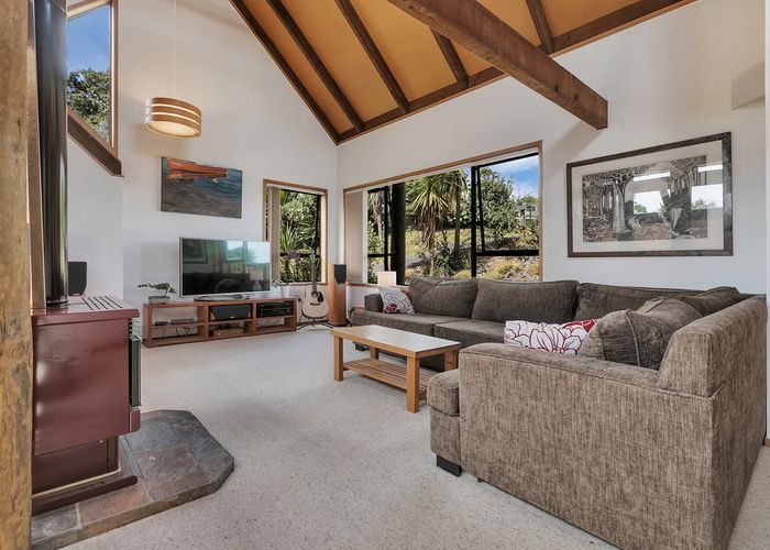  at 25 Jacaranda Avenue, Beach Haven, Auckland