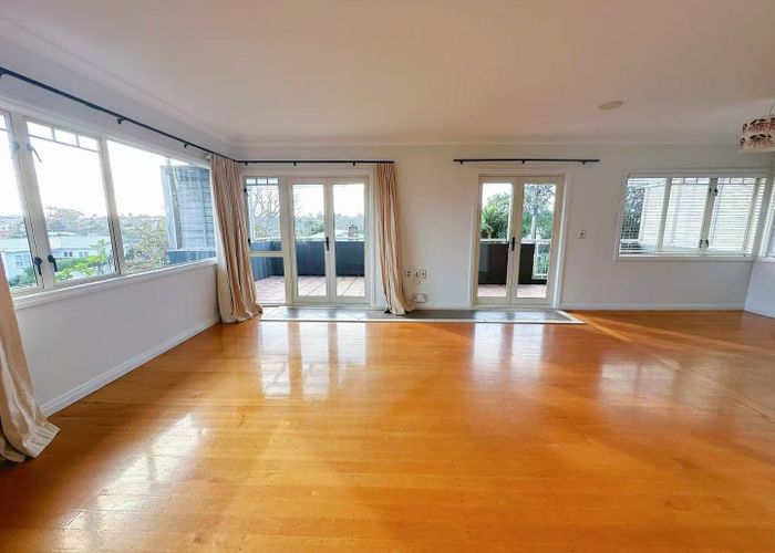  at 32B Regent Street, Devonport, North Shore City, Auckland