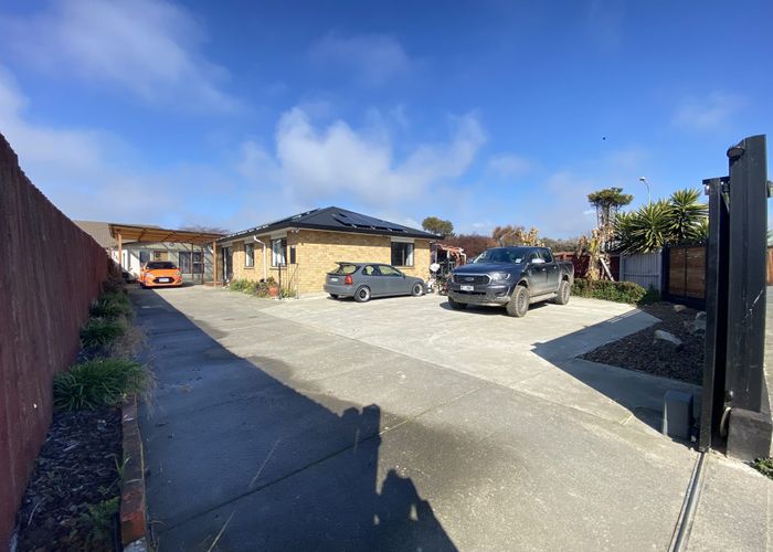  at 96 Saint Johns Street, Woolston, Christchurch City, Canterbury