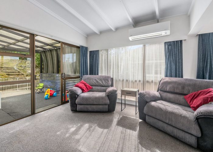  at 43 Franklyn Road, Tawa, Wellington, Wellington