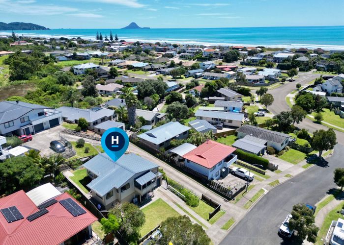  at 10 Claydon Place, Ohope