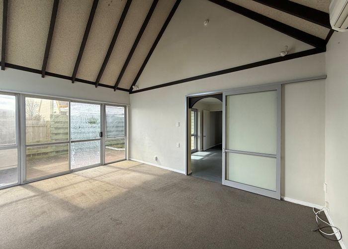  at 2/46 Delaware Crescent, Russley, Christchurch City, Canterbury