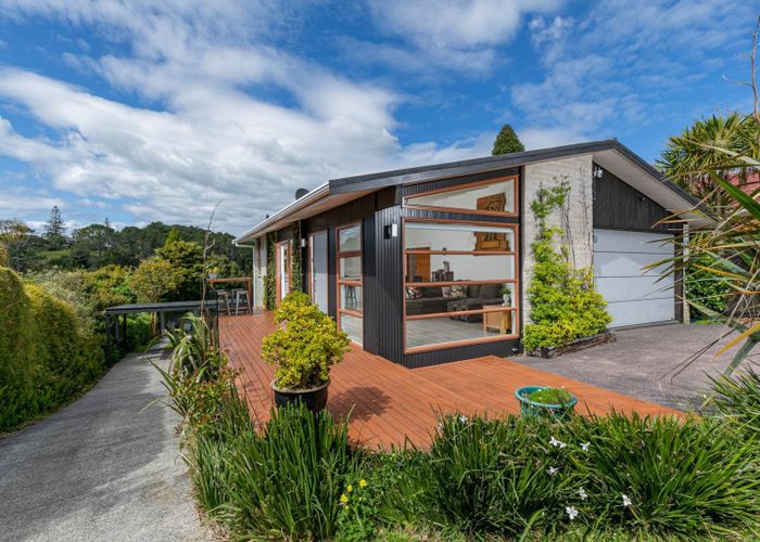  at 26 Asbury Crescent, Campbells Bay, North Shore City, Auckland