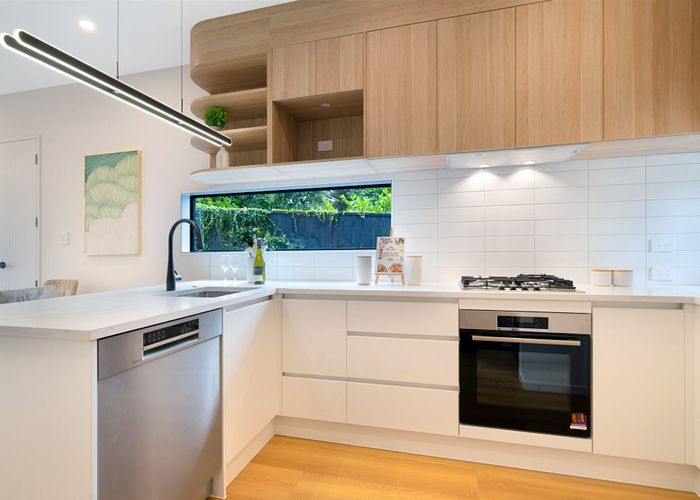  at 11D Cadman Avenue, Greenlane, Auckland City, Auckland