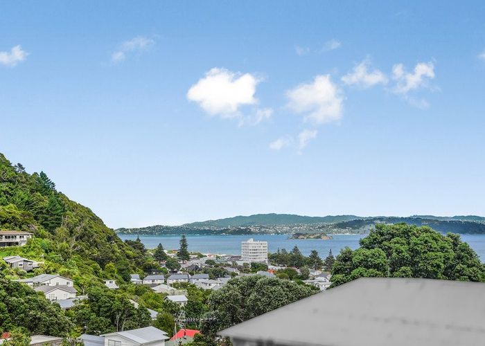  at 27 Totara Street, Eastbourne, Lower Hutt, Wellington