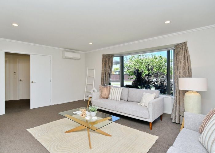  at 4 Hurst Place, Parklands, Christchurch